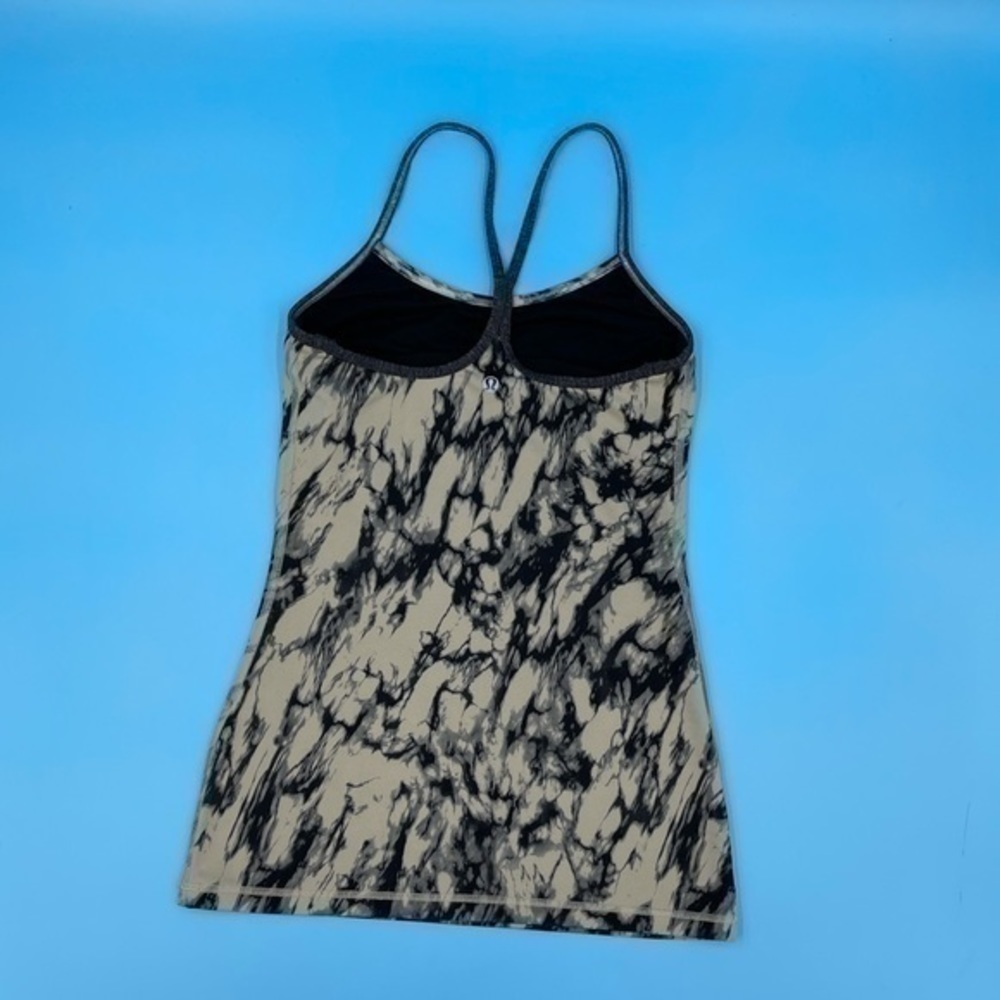 LULU Lemon Yoga Tank Top - Picture 3 of 3